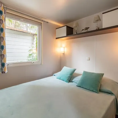 Le Mimosa, Mobil-home Climatise Au Coeur Du Vignoble Et A Quelques Metres De La Ferienhaus *